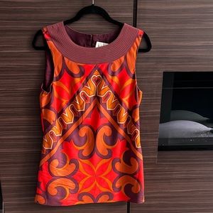 Nicole Miller Studio %100 silk Top